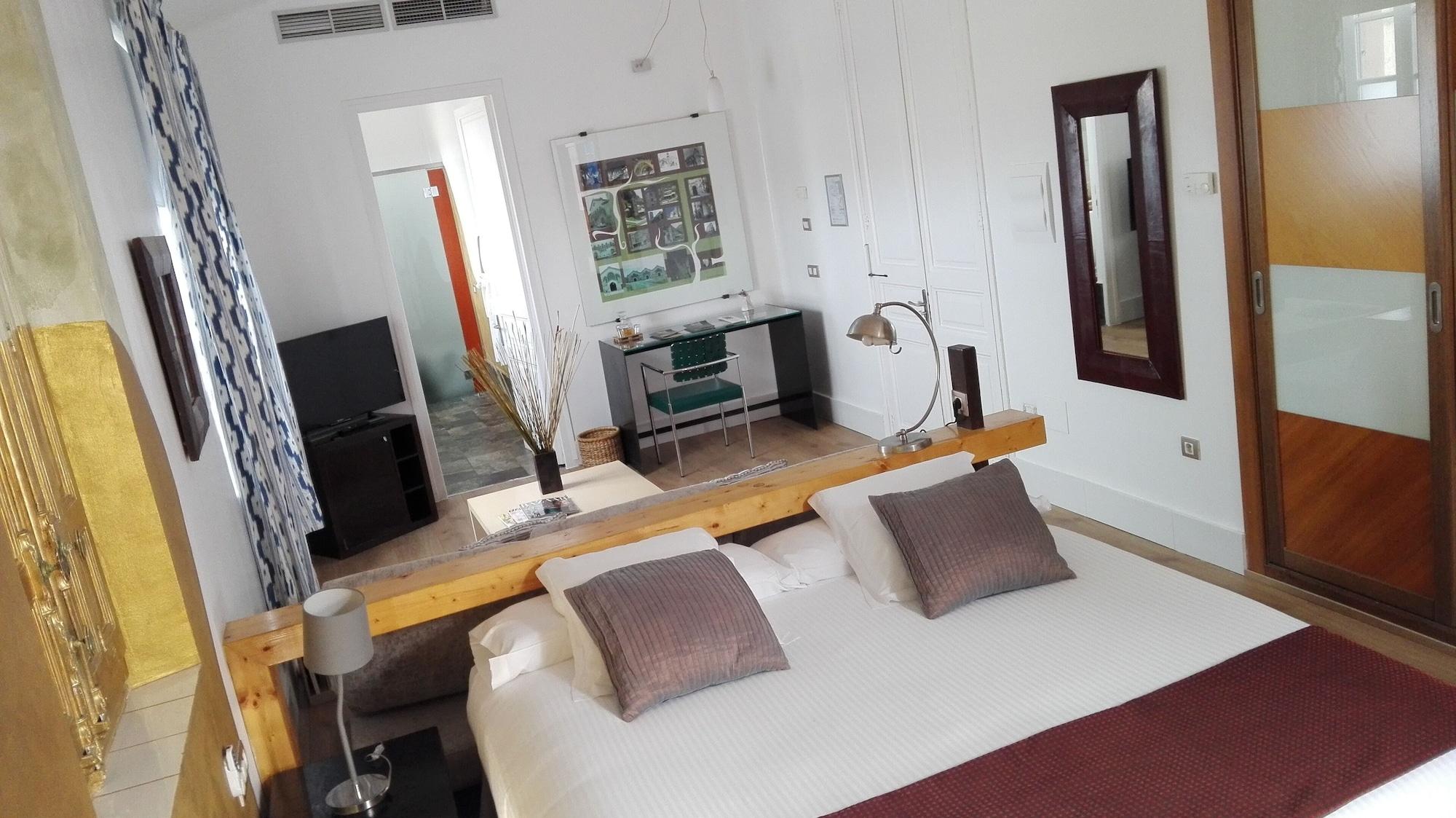 Hotel Boutique Mas Passamaner La Selva del Camp Kültér fotó