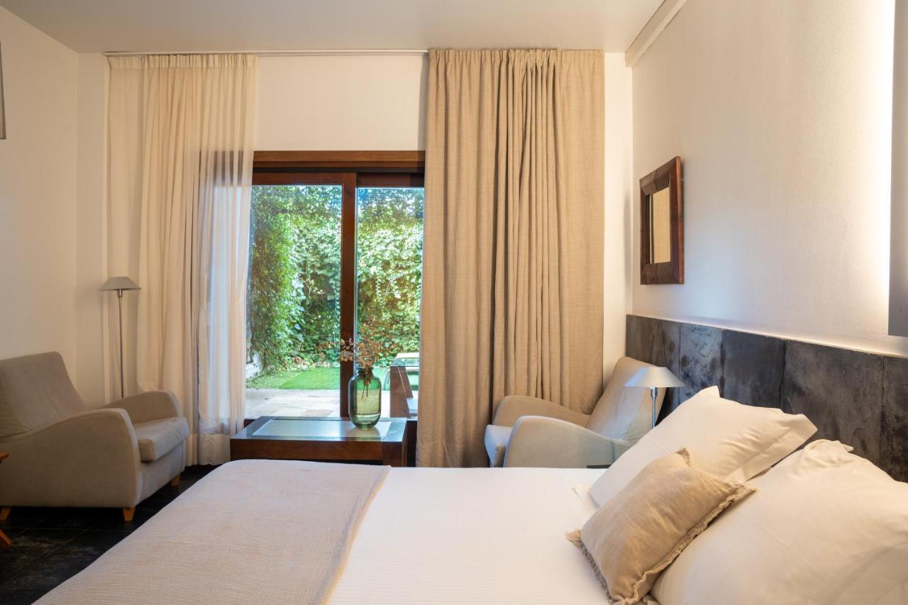 Hotel Boutique Mas Passamaner La Selva del Camp Kültér fotó